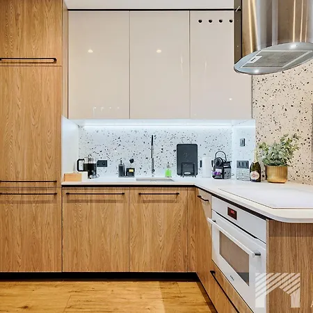 Apartment Ilumino By Lookap - Klimatyzacja, Taras Z Widokiem Na Lodz, Parking W Garazu! *
